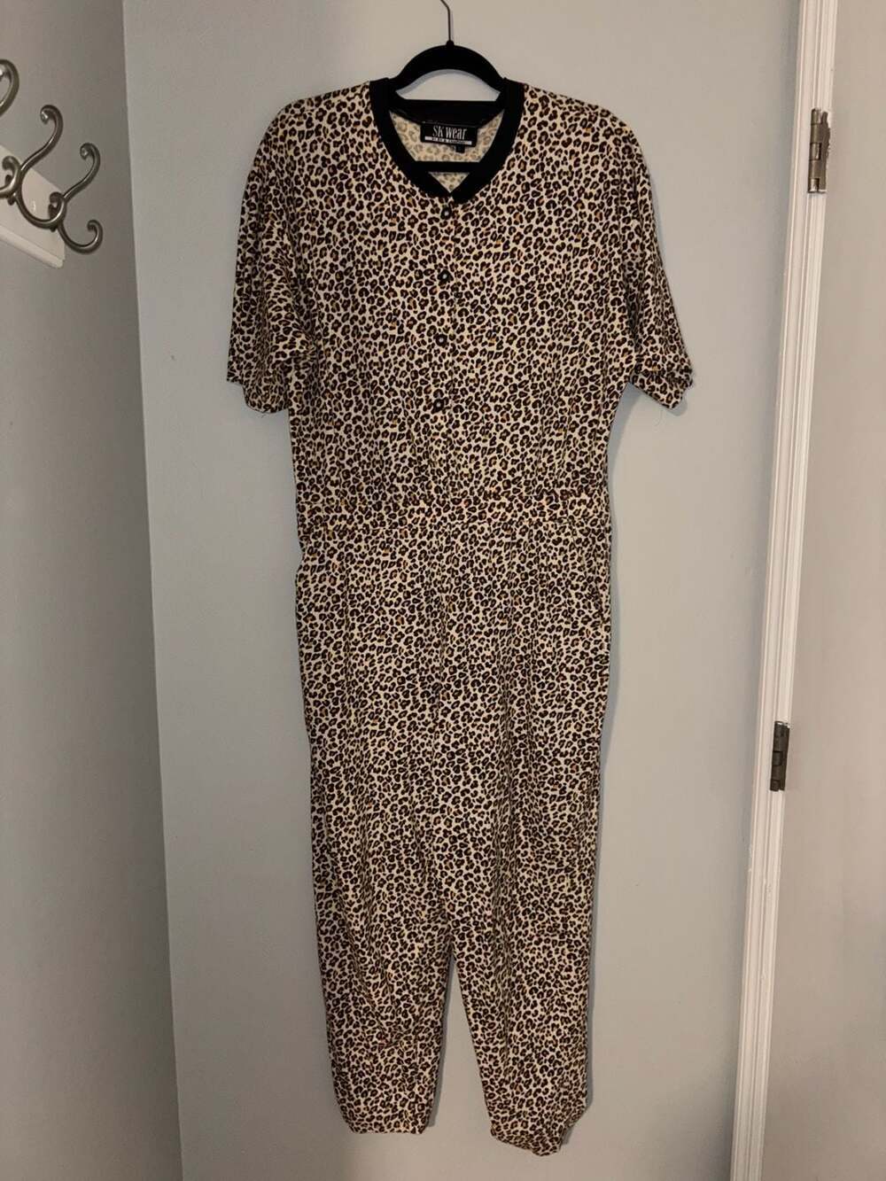 Vintage Leopard Print SK Wear Jumpsuit Stylish Cozy with Pockets